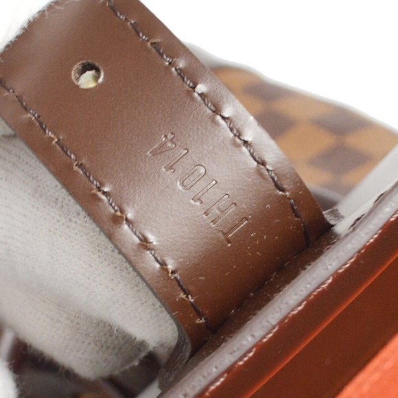 Louis Vuitton Soho Backpack Damier - Picture 2 of 8